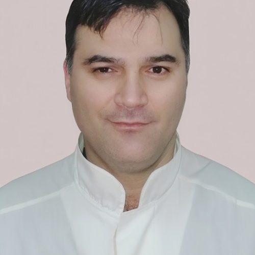 Врач Овезов Альберт Ибрагимович 