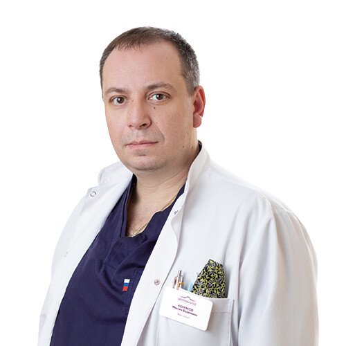 Врач Хохряков Максим Вадимович 