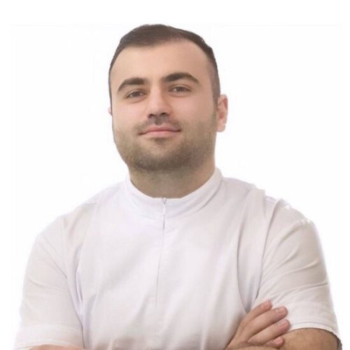Врач Мезов Тамирлан Тимурович 