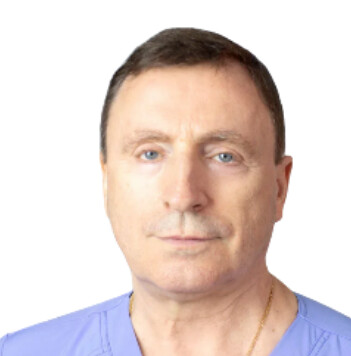 Врач Голубев Сергей Иванович 