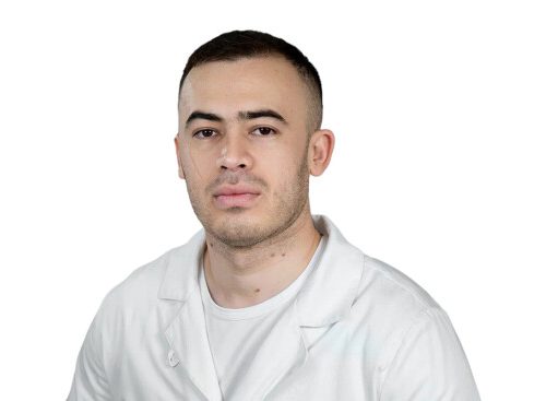 Врач Акрамов Мухсин Муротович 