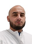 Врач Яхьяев Махач Магомедович 