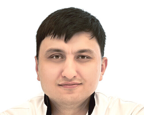 Врач Шахманаев Салаутдин Хабибуллаевич 