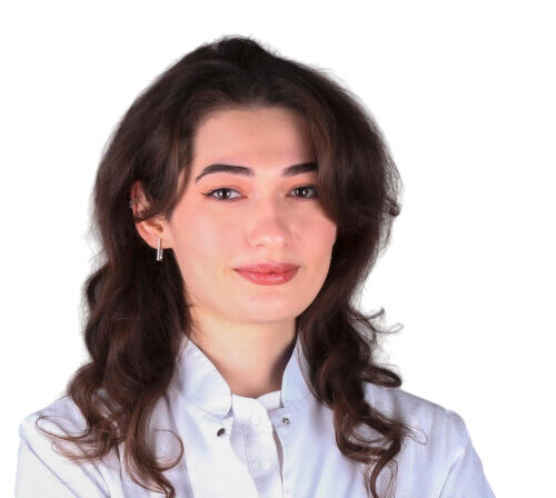 Врач Урусова Ася Юсуфовна 