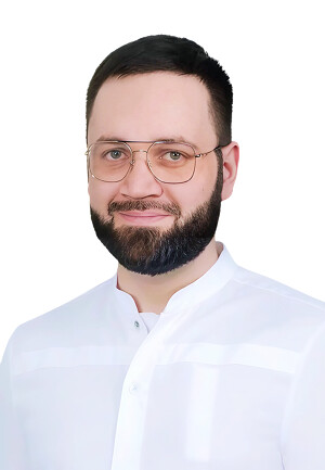 Врач Гумаков Хизир Увайсович 