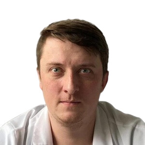 Врач Ахмеров Радмир Дамирович 
