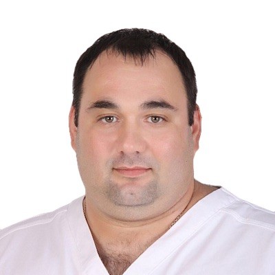 Врач Попов Михаил Игоревич 