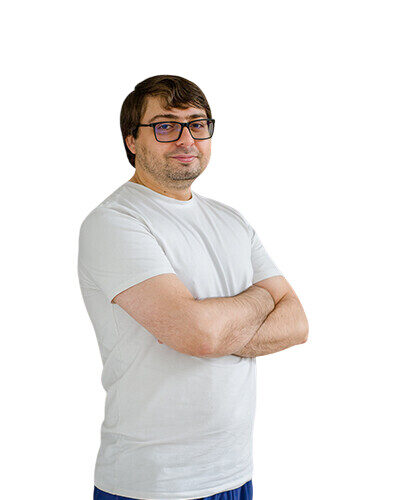 Врач Магомедов Рашид Низамиевич 