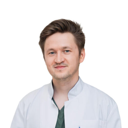 Врач Макаров Руслан Александрович 