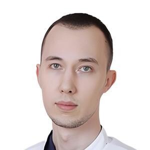 Врач Маннанов Альберт Маратович 