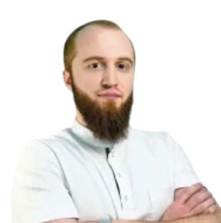 Врач Адалаев Хочбар Ильясович 