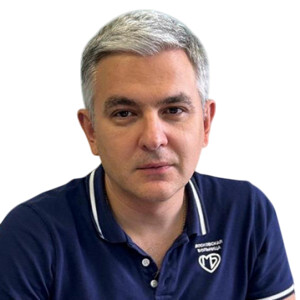 Врач Ивахов Георгий Богданович 