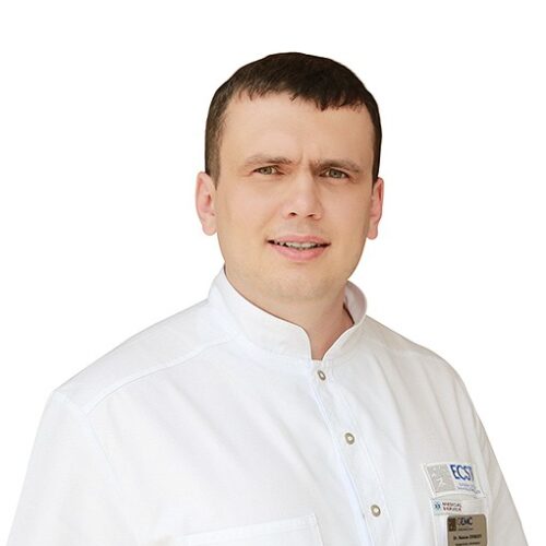 Врач Еникеев Максим Геннадиевич 