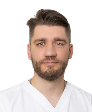 Врач Кривоухов Роман Александрович