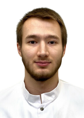 Врач Абдулзагиров Заур Русланович 