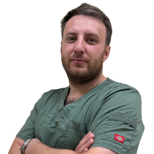 Врач Исаев Шамиль Магомедович 