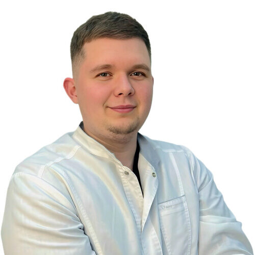 Врач Корочков Максим Александрович