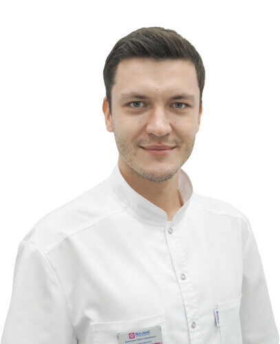 Врач Кузнецов Павел Сергеевич