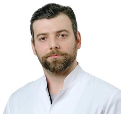 Врач Алиев Абдула Магомедханович