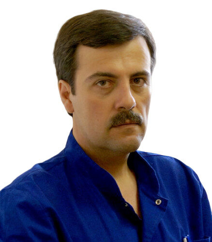 Врач Махмутов Владимир Юрьевич 