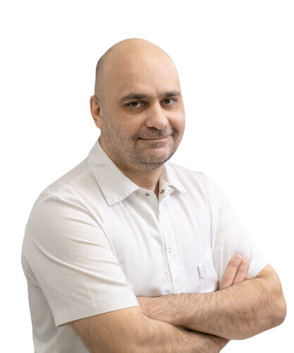 Врач Сидаков Максим Темболатович 