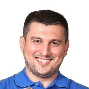 Врач Ульбашев Керим Сапарович