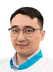 Врач Куштарбеков Кубатбек Куштарбекович 