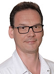 Врач Карпочев Максим Викторович 