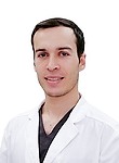 Врач Магомедов Мурад Магомедович 