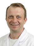 Врач Дикер Геннадий Михайлович 